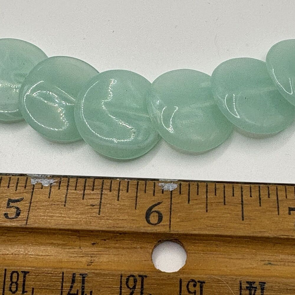 Vintage Light Green Flat Circle Bead Necklace 24” - Picture 4 of 5